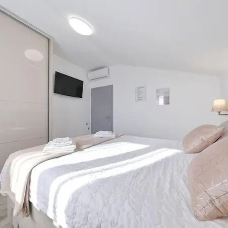 Apartment Chiara Galovac (Zadar)